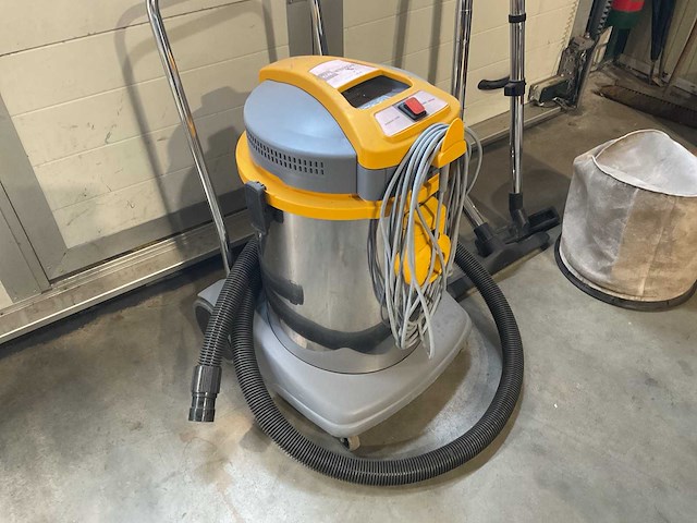 Ghibli wet & dry vac industriële stofzuiger - afbeelding 2 van  4