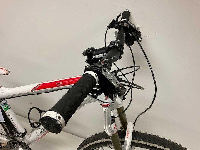 Ghost edition 9500 mountainbike - afbeelding 5 van  5