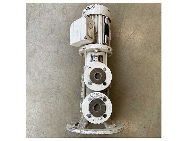 Gianneschi marine cooling pump dg emerg. bt311v/90l-4 v1 - durable saltwater-resistant emergency cooling solution - afbeelding 2 van  7