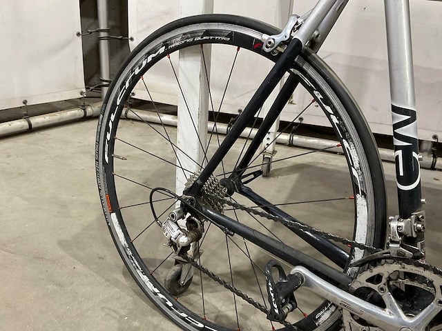 Gianni motta - racefiets - afbeelding 13 van  13