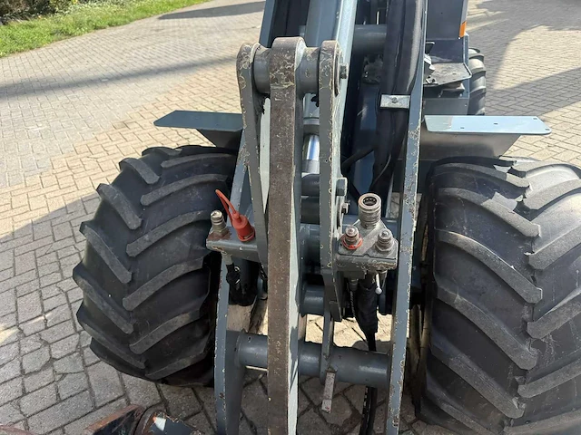 Giant - 2021 - g2500 - shovel met bak - afbeelding 2 van  15