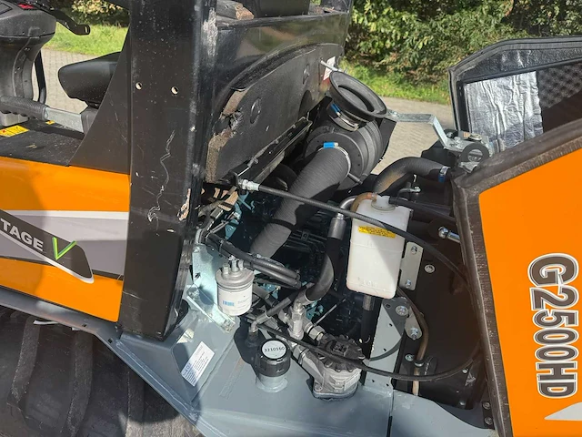 Giant - 2021 - g2500 - shovel met bak - afbeelding 4 van  15