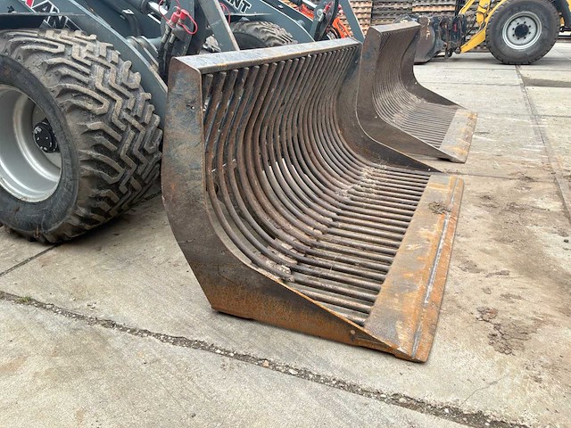 Giant - 452 hd-extra - shovel - 2015 - afbeelding 11 van  17