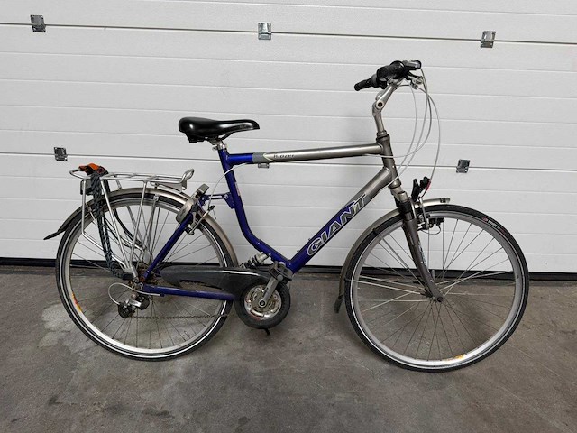 Giant - blazer - herenfiets - afbeelding 1 van  5