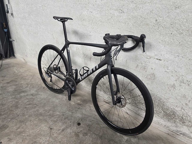 Giant - tcr - advanced - racefiets 1153 - afbeelding 12 van  14