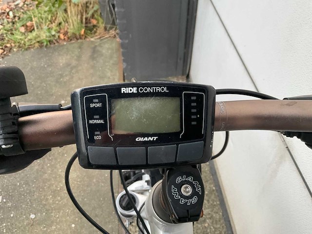 Giant elektrische fiets - afbeelding 8 van  11