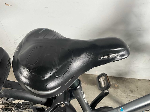 Giant entour elektrische fiets - afbeelding 7 van  11