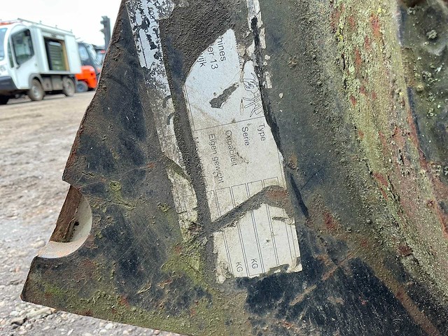 Giant puinbak 1300mm voorzetapparatuur - afbeelding 4 van  12