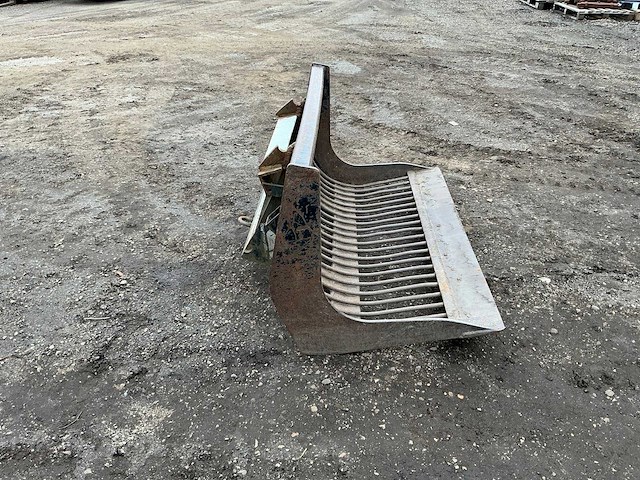 Giant puinbak 1300mm voorzetapparatuur - afbeelding 9 van  12