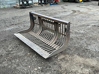 Giant puinbak 1300mm voorzetapparatuur