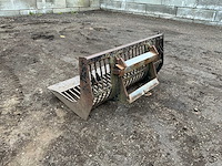 Giant puinbak 1300mm voorzetapparatuur - afbeelding 6 van  12