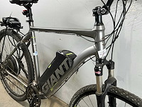 Giant roam xr elektronische mountainbike - afbeelding 3 van  11