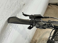 Giant roam xr elektronische mountainbike - afbeelding 10 van  11