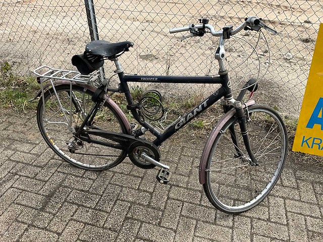 Giant trooper herenfiets v.v. 7 versnellingen maat:56cm - afbeelding 1 van  4