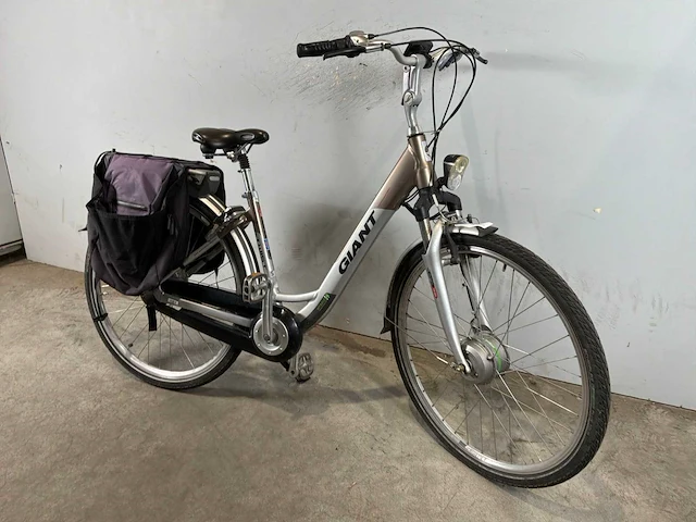 Giant twist elektrische dames fiets - afbeelding 1 van  8