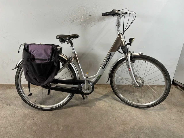 Giant twist elektrische dames fiets - afbeelding 3 van  8