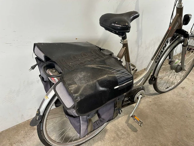 Giant twist elektrische dames fiets - afbeelding 4 van  6