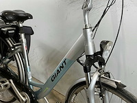 Giant twist elektrische damesfiets - afbeelding 2 van  10