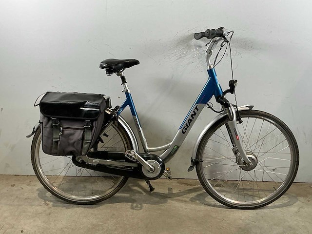 Giant twist elektrische damesfiets - afbeelding 1 van  10