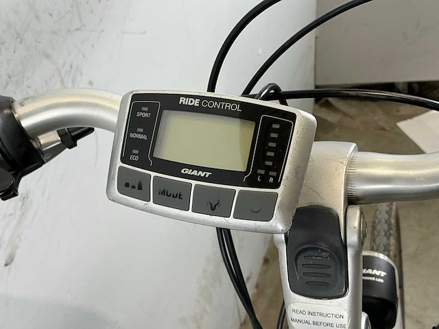 Giant twist elektrische damesfiets - afbeelding 9 van  10