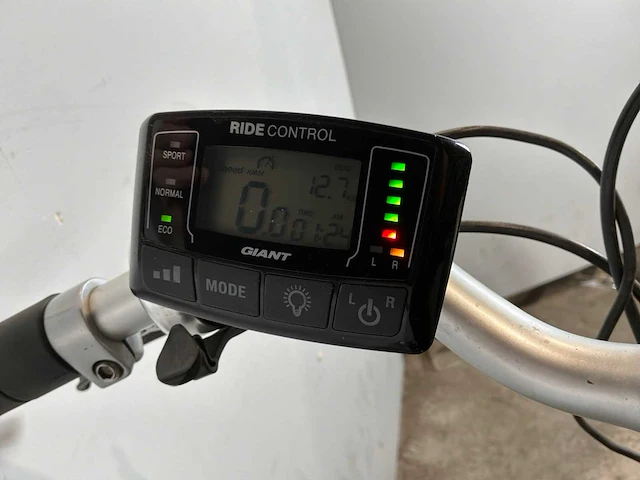 Giant twist elektrische damesfiets - afbeelding 3 van  12