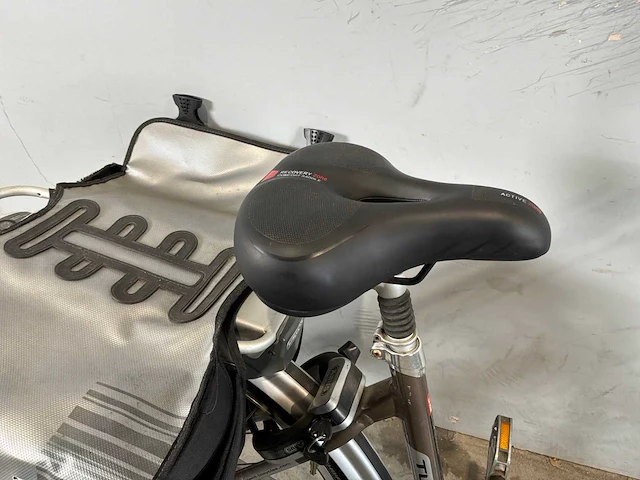 Giant twist elektrische damesfiets - afbeelding 11 van  12