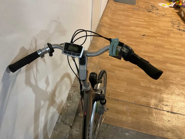 Giant twist elektrische fiets - afbeelding 11 van  12