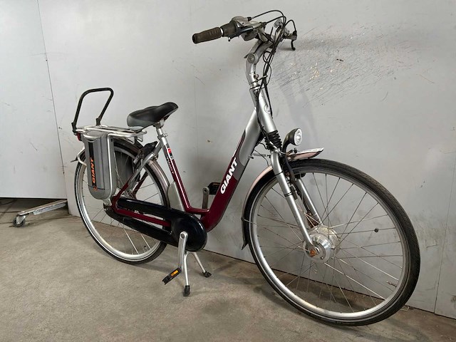 Giant twist elektrische fiets - afbeelding 1 van  7