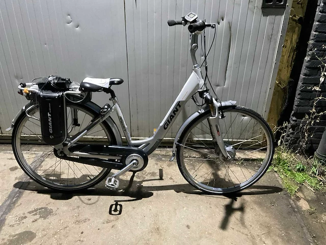 Giant twist elektrische fiets - afbeelding 1 van  12