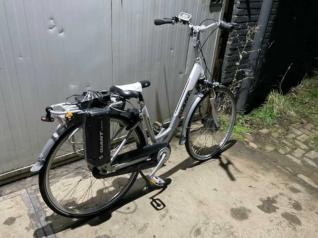 Giant twist elektrische fiets - afbeelding 6 van  12