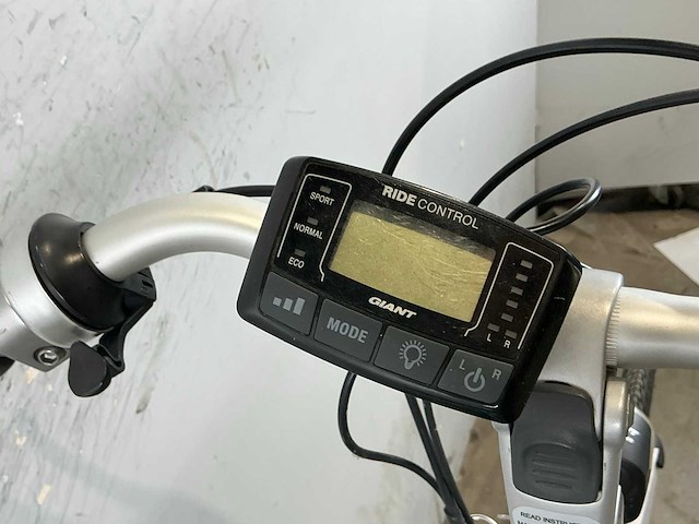 Giant twist go double elektrische damesfiets - afbeelding 9 van  10
