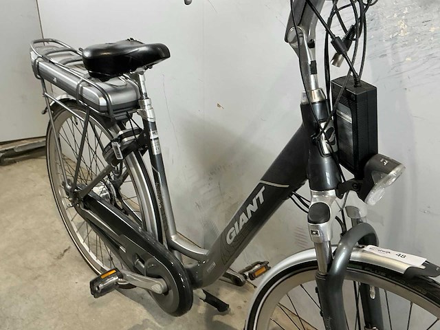 Giant twist go elektrische damesfiets - afbeelding 2 van  10