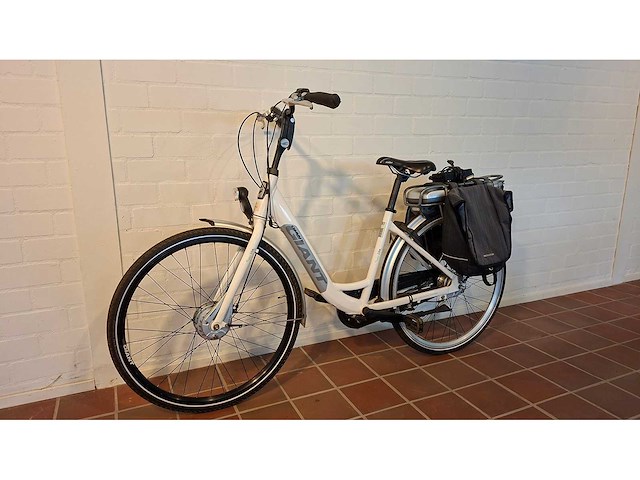 Giant twist lite elektrische damesfiets - afbeelding 2 van  7