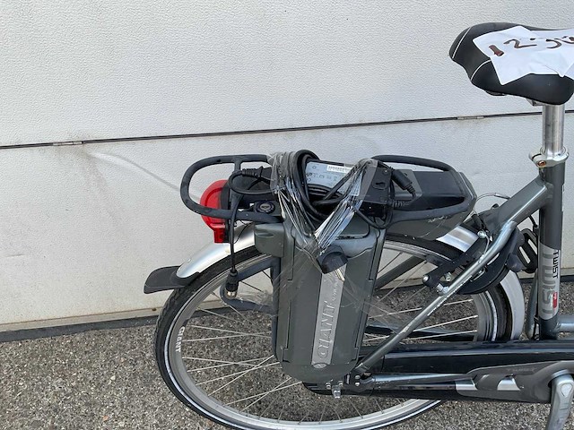 Giant twist lite elektrische fiets - afbeelding 11 van  14