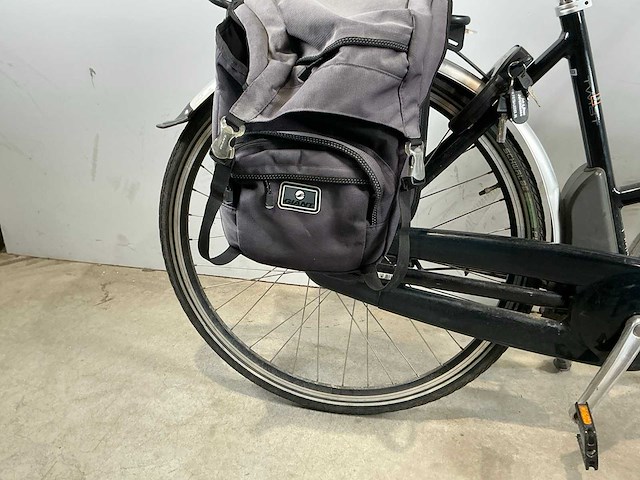 Giant twist sport elektrische damesfiets - afbeelding 4 van  10