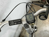 Giant twist sport elektrische damesfiets - afbeelding 9 van  10
