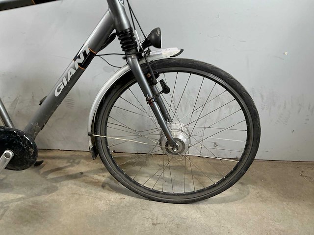 Giant twist sport elektrische herenfiets - afbeelding 4 van  11