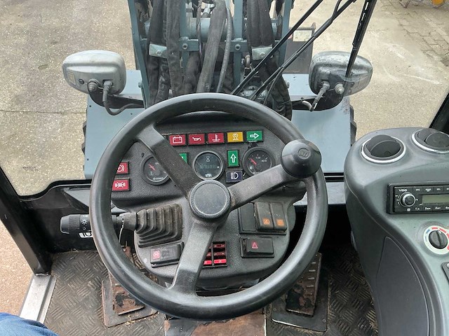 Giant v4502-t shovel - afbeelding 32 van  32