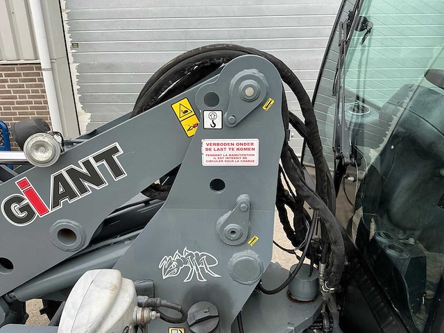 Giant v4502-t shovel - afbeelding 6 van  32