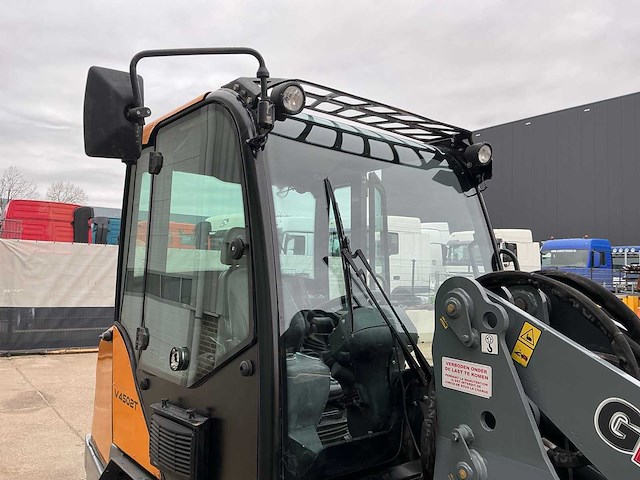 Giant v4502-t shovel - afbeelding 10 van  12