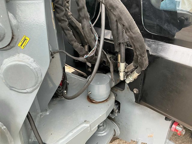 Giant v4502-t shovel - afbeelding 3 van  12