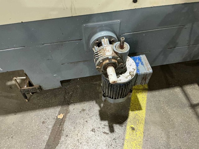 Giardina - 1992 - g80/02 - diversen houtoppervlaktebehandelingen - afbeelding 4 van  13