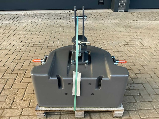 Gietijzer frontgewicht, “1200kg” - afbeelding 6 van  6