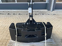 Gietijzer frontgewicht, “800kg” - afbeelding 1 van  6