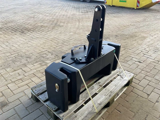 Gietijzer frontgewicht, “800kg” - afbeelding 3 van  6