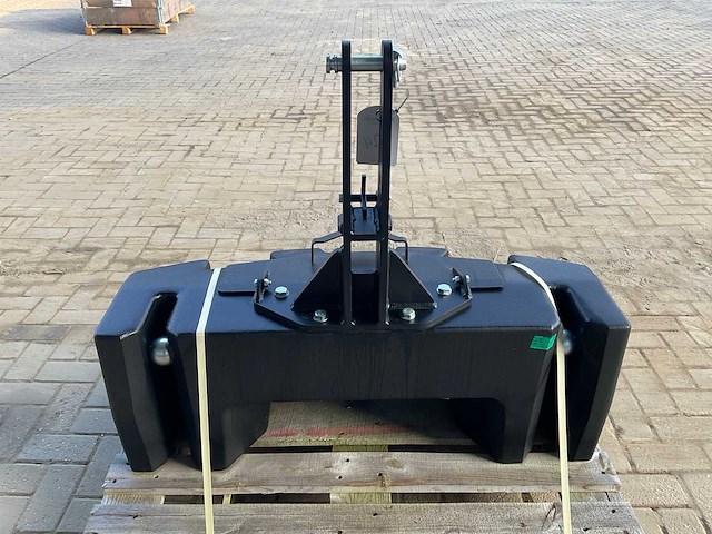 Gietijzer frontgewicht, “800kg” - afbeelding 6 van  6