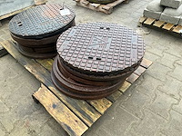 Gietijzeren putdeksels - afbeelding 1 van  3