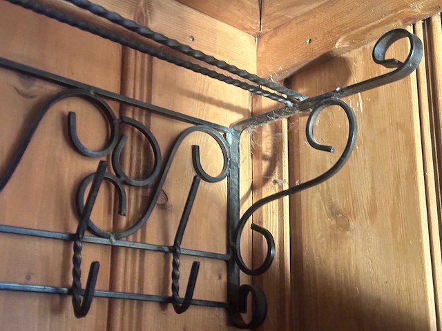 Gietijzeren wandkapstok - afbeelding 3 van  3