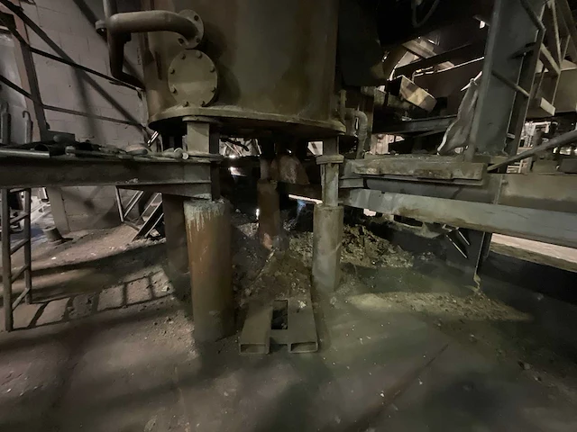 Gietsmeltinstallatie - afbeelding 5 van  99