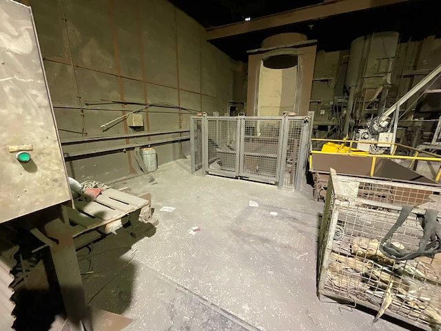 Gietsmeltinstallatie - afbeelding 35 van  99